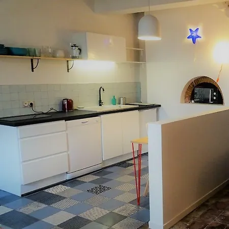 Spacieux Avec Vue Sur Lägenhet